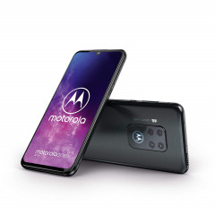 Motorola One Zoom-3